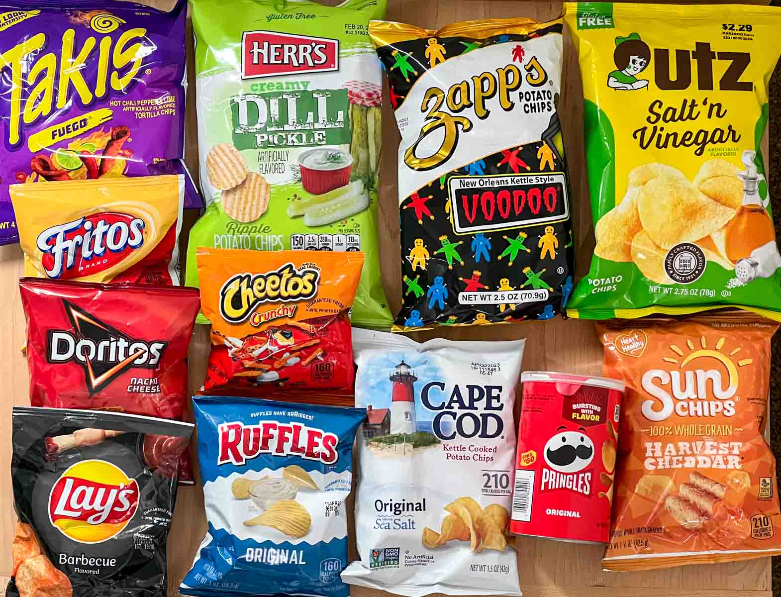 Assorted vending machine chips
